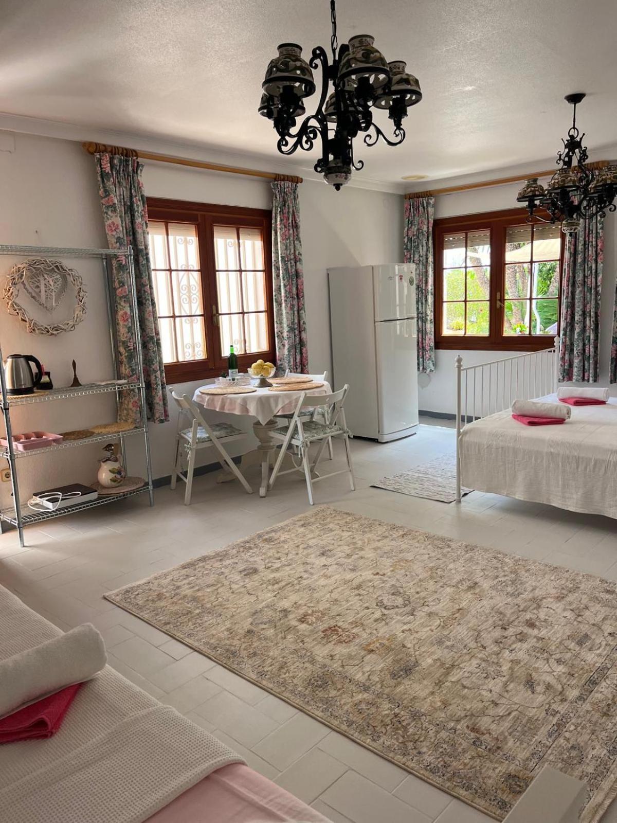 Romantico Wellness Casa Veronica Эльче Экстерьер фото
