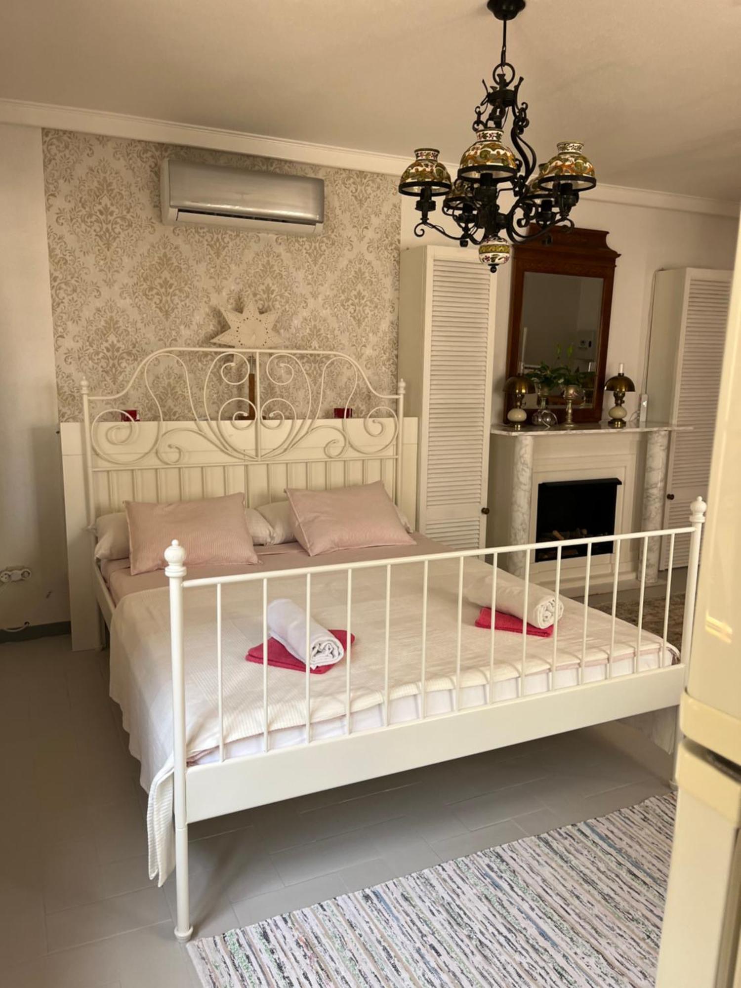 Romantico Wellness Casa Veronica Эльче Экстерьер фото